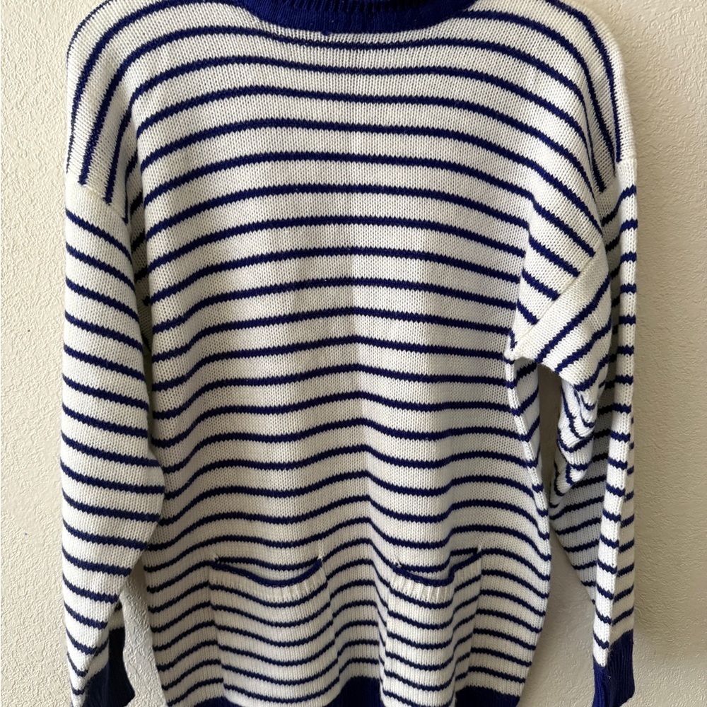 A’Milano Navy and White Striped Turtleneck Sweater size Large pockets